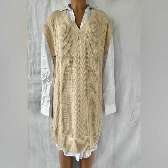 Crown & Ivy OAT HTR DRESSED 9 FALL 2 - Picture 14 of 15